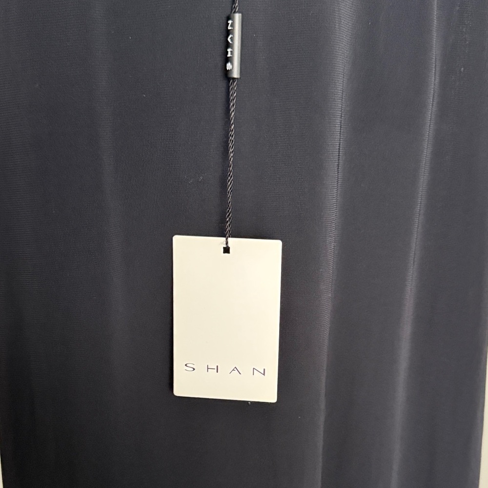 SHAN Elegant Black Garment